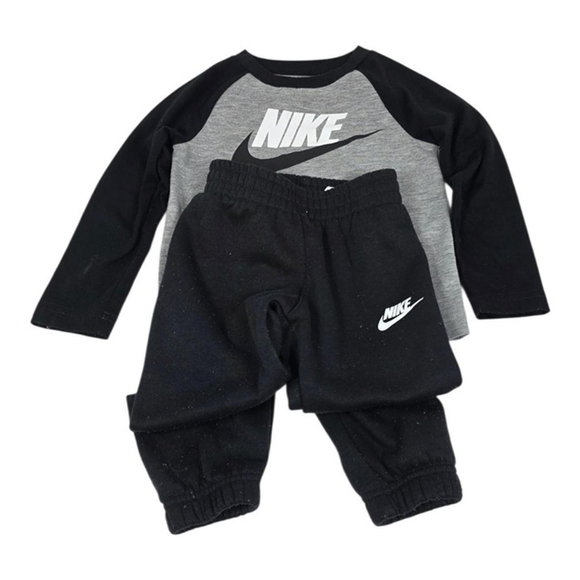 Nike Toddler Boys 2-Piece Set Grey Black Long Sleeve + Joggers 2T - Picture 2 of 8